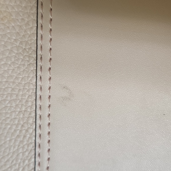 Michael korrs purse - Picture 10 of 16